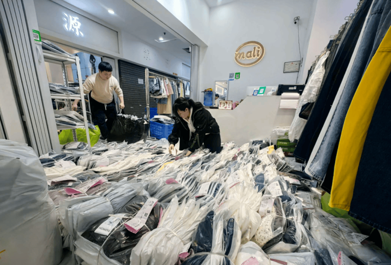 上海商贸公司的未来之路